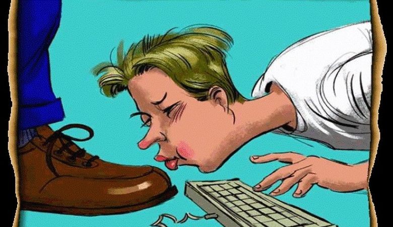 Мусакун Айбек: Өкмөттүн үзүлгөн көлөкөсү