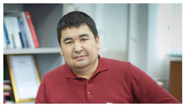 Айбек Абдылдаев: Музыкант