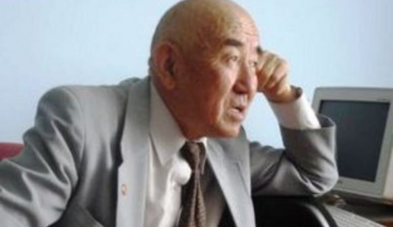 Көсөмдүн көмүлгүс ойлору: Эмне үчүн биз кедейбиз?