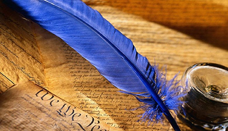 Дүйнө поэзиясы кыргызча сайрайт