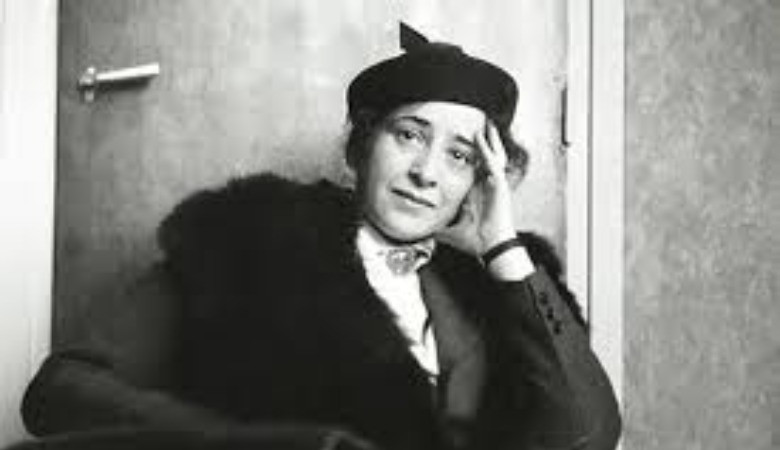 Ханна Арендт: Адам өз кулчулугун «эркиндик» деп кабылдоосу