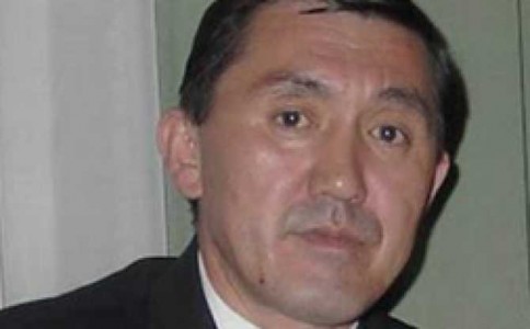 ЗАРЛЫКБЕКОВДУН ПОЭЗИЯСЫ