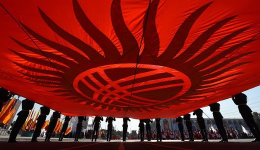 САБЫР ИПТАРУУЛУ: КЫРГЫЗДЫН БАЙРАГЫ – КЫЗЫЛ ТУУ