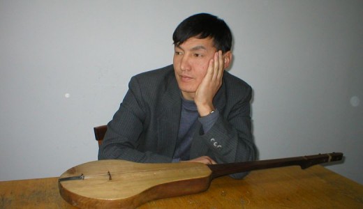 ДАНИЯР ИСАНОВ: САРЫ ЧЕМОДАН