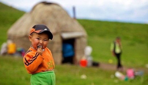 ЖЕКШЕНБАЙ КУРМАНОВДОН БАЛДАР ҮЧҮН БАЗАРЛЫК