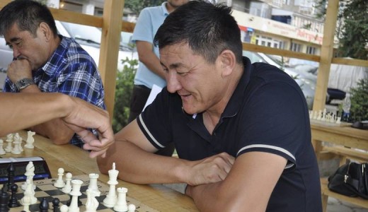 ЖАМАЛБЕК ЫРСАЛИЕВ: РЭКЕТ